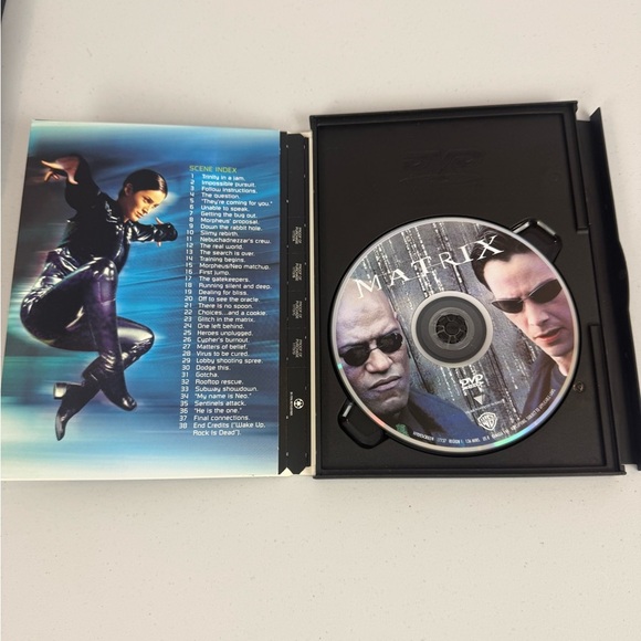 Matrix Trilogy DVD Set - Picture 5 of 16